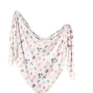 Sushi swaddle and hat